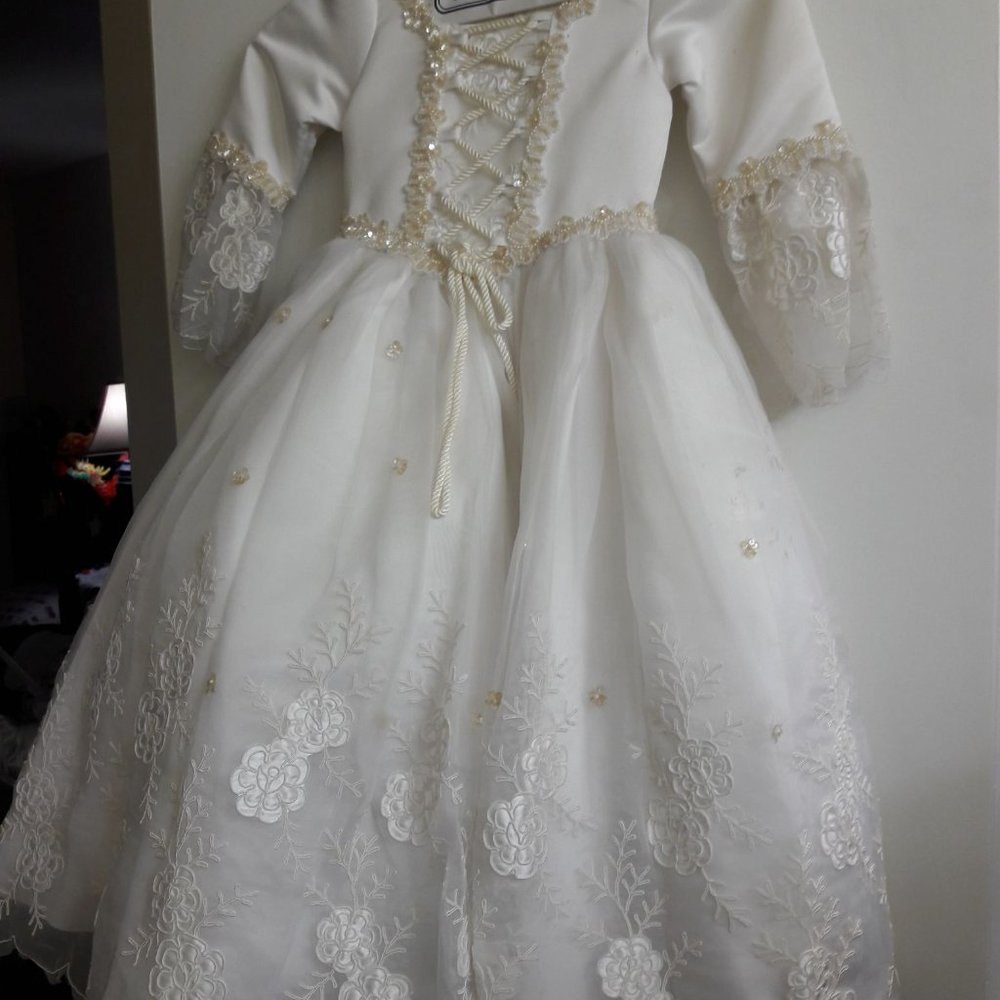 Flower girl dress